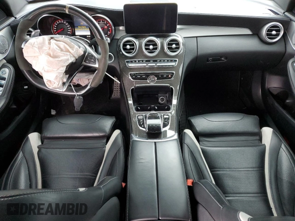 2017 Mercedes-Benz C 63 S AMG с VIN 55SWF8HB9HU185593, выставлен на аукционе Copart как лот 49576814 с пробегом 73 080 миль миль и . История ставок и продаж доступна на DreamBid. Изображение 8.