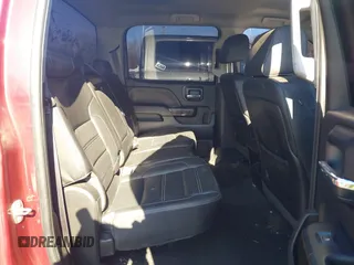 2015 GMC Sierra 2500HD Denali z VIN 1GT120E8XFF188285, wystawiony jako IAAI lot #41586993 z przebiegiem 141 691 mil mil oraz . Historia ofert i sprzedaży dostępna na DreamBid. Obrazek 8.