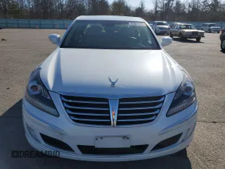 2013 Hyundai Equus Signature with VIN KMHGH4JH2DU071858, listed as a Copart auction lot 52321715 with 46,853 mi miles and Clean Title. Bid and sale history available at DreamBid. Image 5.