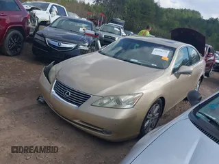 2008 Lexus ES 330 z VIN JTHBJ46G382200922, wystawiony jako IAAI lot #41506772 z przebiegiem 135 180 mil mil oraz . Historia ofert i sprzedaży dostępna na DreamBid. Obrazek 2.