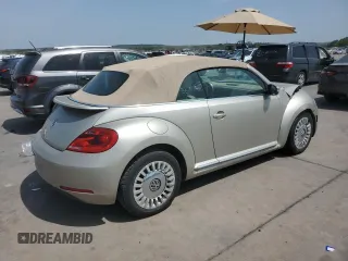 2015 Volkswagen Beetle 1.8T с VIN 3VW517AT5FM804169, выставлен на аукционе Copart как лот 65981544 с пробегом 104 754 миль миль и Списание • Salvage title. История ставок и продаж доступна на DreamBid. Изображение 3.