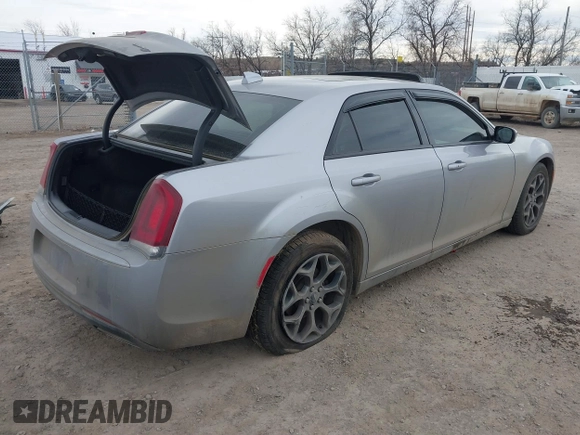 2016 Chrysler 300 with VIN 2C3CCAGG0GH239071, listed as a IAAI auction lot 41736156 with 107,747 mi miles. Bid and sale history available at carsss.com. Image 4.