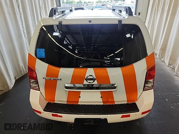 2012 Nissan Pathfinder SV z VIN 5N1AR1NB2CC629381, wystawiony jako IAAI lot #42461276 z przebiegiem 269 911 mil mil oraz . Historia ofert i sprzedaży dostępna na DreamBid. Obrazek 28.