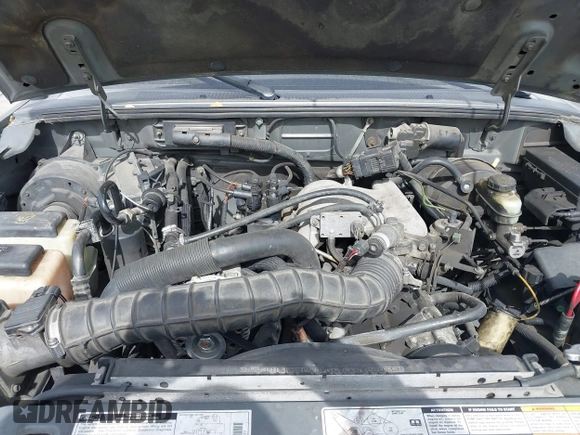 2000 Ford Ranger XL with VIN 1FTYR14V2YPA45139, listed as a IAAI auction lot 41835990 with 197,169 mi miles. Bid and sale history available at carsss.com. Image 10.