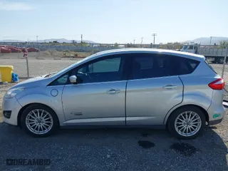 2013 Ford C-Max Energi SEL with VIN 1FADP5CU1DL521392, listed as a IAAI auction lot 41976775 with 121,715 mi miles. Bid and sale history available at carsss.com. Image 14.