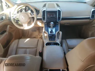 2012 Porsche Cayenne with VIN WP1AA2A23CLA01111, listed as a Copart auction lot 72431654 with 123,635 mi miles and Salvage title. Bid and sale history available at DreamBid. Image 8.