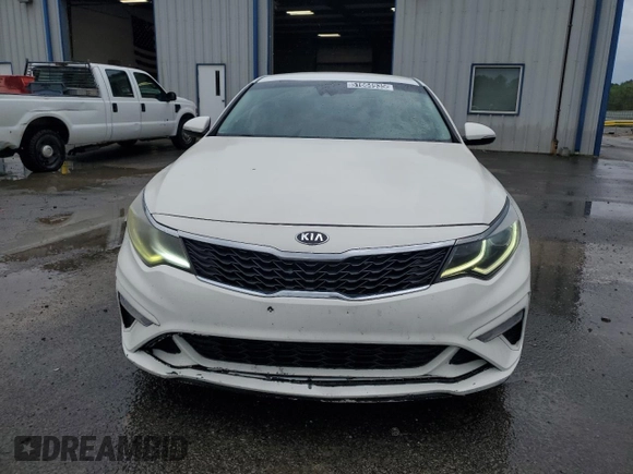 2020 Kia Optima LX with VIN 5XXGT4L35LG388851, listed as a Copart auction lot 51664935 with 117,256 mi miles and Salvage Title. Bid and sale history available at carsss.com. Image 5.