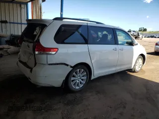 2013 Toyota Sienna XLE с VIN 5TDDK3DC9DS052022, выставлен на аукционе Copart как лот 62444725 с пробегом 241 187 миль миль и Списание • Salvage title. История ставок и продаж доступна на DreamBid. Изображение 3.