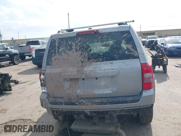 2017 Jeep Patriot Sport SE with VIN 1C4NJPBA8HD116584, listed as a IAAI auction lot 42067579 with Not provided miles and . Bid and sale history available at DreamBid. Image 15.