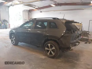 2022 Jeep Cherokee Limited z VIN 1C4PJMDX6ND531424, wystawiony jako IAAI lot #42334739 z przebiegiem 22 473 mil mil oraz . Historia ofert i sprzedaży dostępna na DreamBid. Obrazek 3.