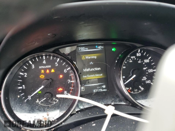 2017 Nissan Rogue SV with VIN KNMAT2MT8HP604376, listed as a Copart auction lot 83649814 with 87,119 mi miles and Salvage Title. Bid and sale history available at carsss.com. Image 9.