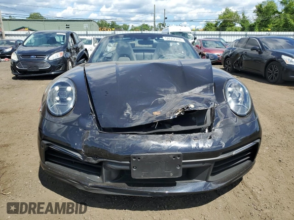 2020 Porsche 911 991 Carrera with VIN WP0CA2A93LS251090, listed as a Copart auction lot 58562784 with 31,839 mi miles and Salvage Title. Bid and sale history available at carsss.com. Image 5.