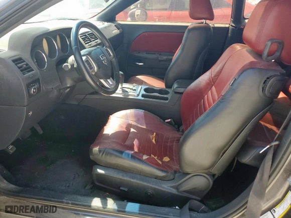 2013 Dodge Challenger R/T with VIN 2C3CDYBT4DH562786, listed as a Copart auction lot 52789365 with 0 mi miles and Clean Title. Bid and sale history available at carsss.com. Image 7.
