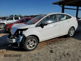 2019 Ford Fiesta SE with VIN 3FADP4BJ4KM137880, listed as a Copart auction lot 45726145 with 82,907 mi miles and Salvage Title. Bid and sale history available at carsss.com. Image 1.