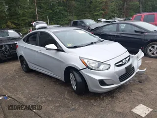 2012 Hyundai Accent GLS z VIN KMHCT4AE8CU197739, wystawiony jako IAAI lot #37738877 z przebiegiem 158 688 mil mil oraz . Historia ofert i sprzedaży dostępna na DreamBid. Obrazek 1.