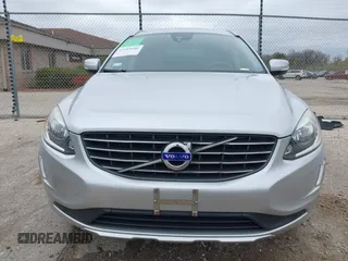 2015 Volvo XC60 T5 Drive-E Premier z VIN YV440MDB9F2613538, wystawiony jako IAAI lot #42183886 z przebiegiem 115 768 mil mil oraz . Historia ofert i sprzedaży dostępna na DreamBid. Obrazek 12.