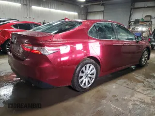 2019 Toyota Camry LE with VIN 4T1B11HK2KU735894, listed as a Copart auction lot 47991085 with 220,362 mi miles and Salvage Title. Bid and sale history available at carsss.com. Image 3.