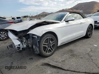 2020 Ford Mustang EcoBoost z VIN 1FATP8UH9L5138737, wystawiony jako Copart lot #65610165 z przebiegiem 94 147 mil mil oraz Czysty tytuł • Clean title. Historia ofert i sprzedaży dostępna na DreamBid. Obrazek 1.