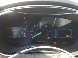 2017 Ford Fusion Hybrid SE with VIN 3FA6P0LU4HR270743, listed as a Copart auction lot 58542505 with 70,837 mi miles and Salvage title. Bid and sale history available at DreamBid. Image 9.