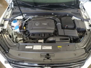 2017 Volkswagen Passat S z VIN 1VWAT7A34HC017341, wystawiony jako Copart lot #55556425 z przebiegiem 63 919 mil mil oraz Nie do naprawy • Non repairable. Historia ofert i sprzedaży dostępna na DreamBid. Obrazek 11.