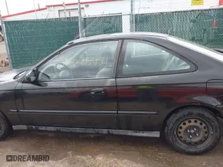 1997 Honda Civic EX with VIN 1HGEJ8242VL044722, listed as a IAAI auction lot 42045941 with 266,481 mi miles. Bid and sale history available at carsss.com. Image 14.