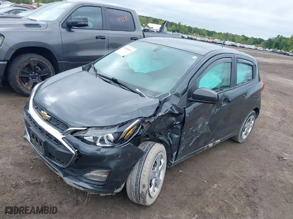 2020 Chevrolet Spark LS with VIN KL8CB6SA8LC414512, listed as a IAAI auction lot 40288911 with 30,916 mi miles. Bid and sale history available at carsss.com. Image 2.