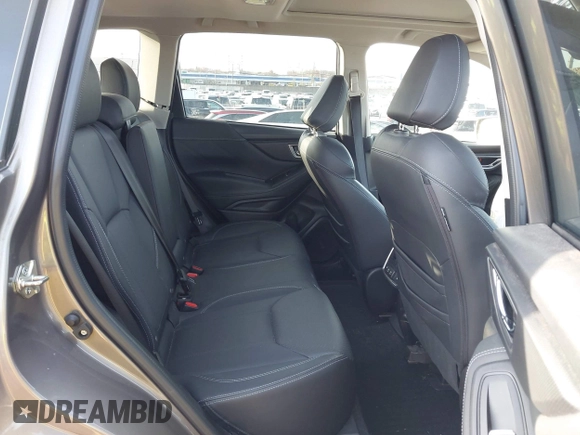 2019 Subaru Forester Touring with VIN JF2SKAWC8KH546495, listed as a IAAI auction lot 41934315 with 35,805 mi miles. Bid and sale history available at carsss.com. Image 8.