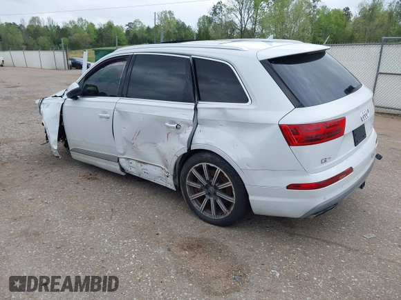 2017 Audi Q7 Premium Plus with VIN WA1LAAF79HD029144, listed as a IAAI auction lot 41902773 with Not Provided miles and . Bid and sale history available at DreamBid. Image 3.
