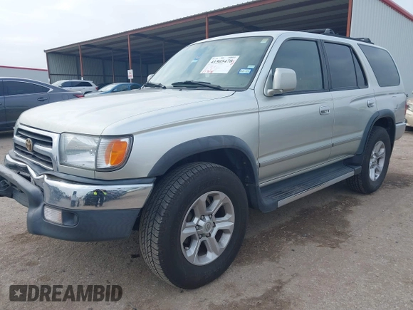 1999 Toyota 4Runner SR5 z VIN JT3GN86R1X0123115, wystawiony jako IAAI lot #41505478 z przebiegiem 173 141 mil mil oraz . Historia ofert i sprzedaży dostępna na DreamBid. Obrazek 18.