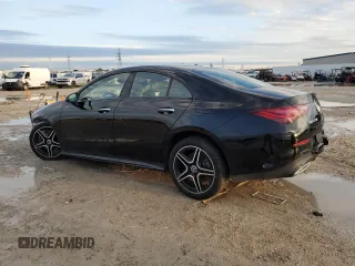 2024 Mercedes-Benz CLA 250 z VIN W1K5J4HB5RN452015, wystawiony jako Copart lot #79167324 z przebiegiem 4 767 mil mil oraz Szkoda całkowita • Salvage title. Historia ofert i sprzedaży dostępna na DreamBid. Obrazek 2.