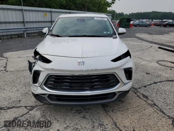 2024 Buick Encore GX Preferred с VIN KL4AMBS24RB079722, выставлен на аукционе Copart как лот 59939125 с пробегом 42 399 миль миль и Чистый • Clean title. История ставок и продаж доступна на DreamBid. Изображение 5.