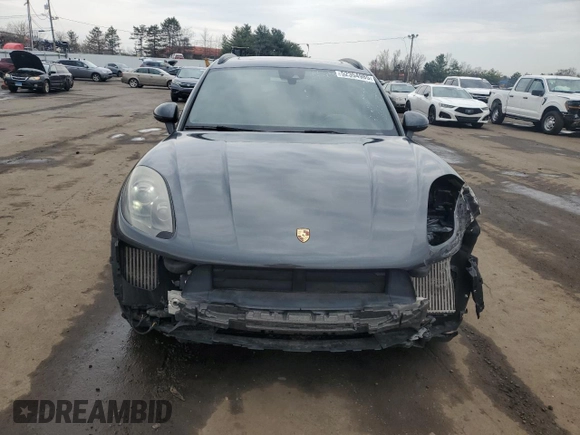 2017 Porsche Macan GTS with VIN WP1AG2A55HLB50104, listed as a Copart auction lot 52354985 with 111,447 mi miles and Salvage title. Bid and sale history available at DreamBid. Image 5.