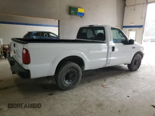 2003 Ford F-250 XL z VIN 3FTNF20L43MB35476, wystawiony jako Copart lot #47252475 z przebiegiem 434 412 mil mil oraz Czysty tytuł • Clean title. Historia ofert i sprzedaży dostępna na DreamBid. Obrazek 3.