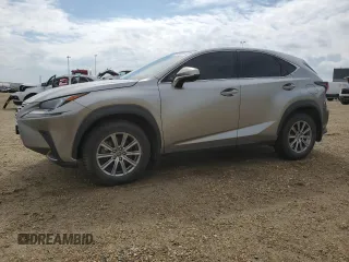 2021 Lexus NX 300 z VIN JTJAARDZ7M2236490, wystawiony jako Copart lot #66725945 z przebiegiem 296 539 mil mil oraz Szkoda całkowita • Salvage title. Historia ofert i sprzedaży dostępna na DreamBid. Obrazek 1.