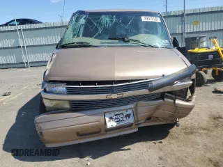 1998 Chevrolet Astro with VIN 1GNEL19W7WB182424, listed as a Copart auction lot 49575185 with 131,741 mi miles and Salvage Title. Bid and sale history available at carsss.com. Image 5.