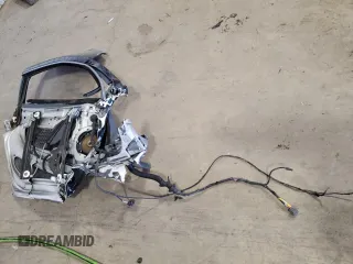 2018 McLaren 720S z VIN SBM14DCA3JW000178, wystawiony jako Copart lot #73309654 z przebiegiem Nie podano mil oraz Szkody całkowita. Historia ofert i sprzedaży dostępna na DreamBid. Obrazek 12.