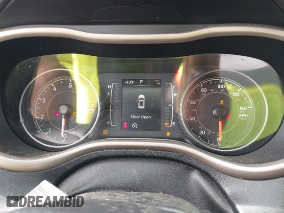 2016 Jeep Cherokee Sport with VIN 1C4PJMAB8GW290174, listed as a IAAI auction lot 42289832 with 155,186 mi miles and . Bid and sale history available at DreamBid. Image 7.