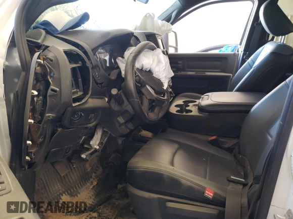 2023 Ram 2500 Tradesman z VIN 3C6UR5CJ7PG606482, wystawiony jako Copart lot #76963374 z przebiegiem Nie podano mil oraz Szkoda całkowita • Salvage title. Historia ofert i sprzedaży dostępna na DreamBid. Obrazek 7.
