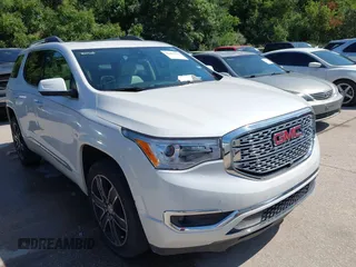 2017 GMC Acadia Denali z VIN 1GKKNPLS9HZ213783, wystawiony jako IAAI lot #42485382 z przebiegiem 100 123 mil mil oraz . Historia ofert i sprzedaży dostępna na DreamBid. Obrazek 1.