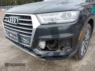 2018 Audi Q7 Premium Plus with VIN WA1LHAF76JD000508, listed as a IAAI auction lot 41837269 with 96,296 mi miles. Bid and sale history available at carsss.com. Image 6.