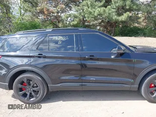 2023 Ford Explorer ST z VIN 1FM5K8GC7PGA12321, wystawiony jako IAAI lot #42125721 z przebiegiem 27 856 mil mil oraz . Historia ofert i sprzedaży dostępna na DreamBid. Obrazek 13.