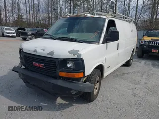 2005 GMC Savana Cargo Van Y3H Paratransit with VIN 1GTHG39U051102857, listed as a IAAI auction lot 41667124 with 549,231 mi miles. Bid and sale history available at carsss.com. Image 2.