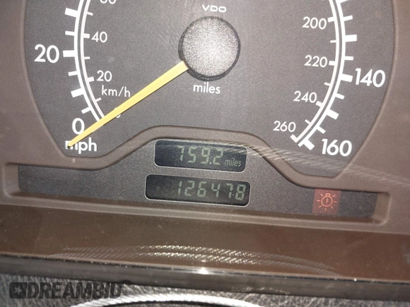 2000 Mercedes-Benz C 230 Kompressor z VIN WDBHA24G4YA799207, wystawiony jako IAAI lot #42010800 z przebiegiem 126 478 mil mil oraz . Historia ofert i sprzedaży dostępna na DreamBid. Obrazek 15.
