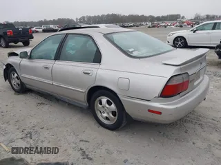 1997 Honda Accord Special Edition с VIN 1HGCD5607VA051584, выставлен на аукционе IAAI как лот 41542918 с пробегом 251 902 миль миль и . История ставок и продаж доступна на DreamBid. Изображение 3.