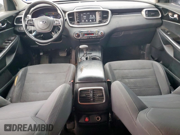 2019 Kia Sorento LX with VIN 5XYPG4A59KG488437, listed as a Copart auction lot 59207325 with 120,099 mi miles and Clean title. Bid and sale history available at DreamBid. Image 8.