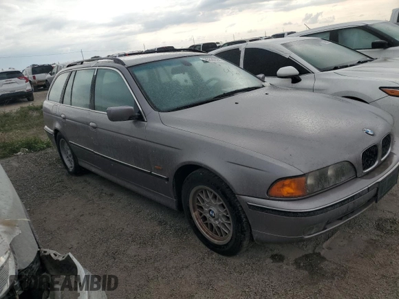 2000 BMW 5 Series 528iAt with VIN WBADP6345YBV63945, listed as a Copart auction lot 76298424 with 0 mi miles and Salvage Title. Bid and sale history available at carsss.com. Image 4.