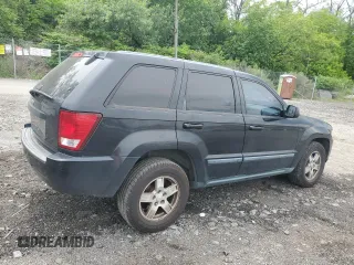 2007 Jeep Grand Cherokee Laredo z VIN 1J8GR48K47C681735, wystawiony jako Copart lot #59006435 z przebiegiem 195 517 mil mil oraz Nie do naprawy • Non repairable. Historia ofert i sprzedaży dostępna na DreamBid. Obrazek 3.