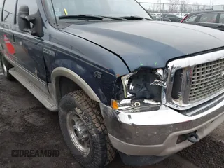 2002 Ford Excursion Limited с VIN 1FMNU43SX2EA77555, выставлен на аукционе IAAI как лот 41526308 с пробегом 274 040 миль миль и . История ставок и продаж доступна на DreamBid. Изображение 6.