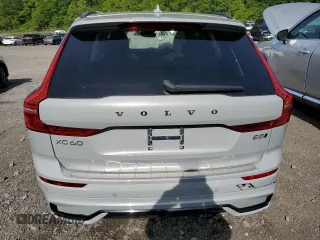 2024 Volvo XC60 Plus Dark Theme с VIN YV4L12RL3R1710498, выставлен на аукционе Copart как лот 58529895 с пробегом 18 939 миль миль и Списание • Salvage title. История ставок и продаж доступна на DreamBid. Изображение 6.
