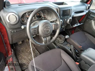 2013 Jeep Wrangler Rubicon с VIN 1C4HJWCG8DL520639, выставлен на аукционе Copart как лот 42458815 с пробегом 37 934 миль миль и Списание • Salvage title. История ставок и продаж доступна на DreamBid. Изображение 8.